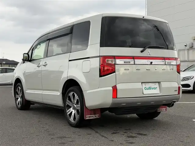 三菱 デリカＤ：５ P 大分県 2020(令2)年 6.7万km ウォームホワイトパール ・メモリーナビ(CD/DVD/BT/SD/USB)/・バックモニター/・フルセグテレビ/・ALPINEフリップダウンモニター/・両側パワースライドドア/・衝突軽減ブレーキ/・サイドステップ/・レーダークルーズコントロール/・ブレーキホールド/・パドルシフト/・ステアリングリモコン/・オートハイビーム/・シートヒーター