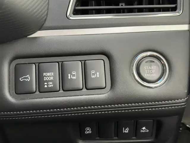 三菱 デリカＤ：５ P 大分県 2020(令2)年 6.7万km ウォームホワイトパール ・メモリーナビ(CD/DVD/BT/SD/USB)/・バックモニター/・フルセグテレビ/・ALPINEフリップダウンモニター/・両側パワースライドドア/・衝突軽減ブレーキ/・サイドステップ/・レーダークルーズコントロール/・ブレーキホールド/・パドルシフト/・ステアリングリモコン/・オートハイビーム/・シートヒーター