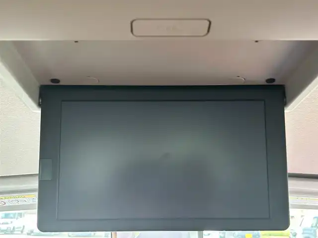 日産 セレナ ハイウェイスター 兵庫県 2016(平28)年 4.8万km ダイヤモンドブラック 純正8インチナビ/Bluetooth/フルセグ/両側パワースライド/後席フリップモニター/アラウンドビューモニター/プロパイロット/ビルトインETC/オートホールド/オートパーキング/アイドリングストップ/エアーエンジンブレーキ/デジタルミラー/スマートキー/LEDライト