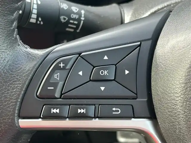 日産 セレナ ハイウェイスター 兵庫県 2016(平28)年 4.8万km ダイヤモンドブラック 純正8インチナビ/Bluetooth/フルセグ/両側パワースライド/後席フリップモニター/アラウンドビューモニター/プロパイロット/ビルトインETC/オートホールド/オートパーキング/アイドリングストップ/エアーエンジンブレーキ/デジタルミラー/スマートキー/LEDライト