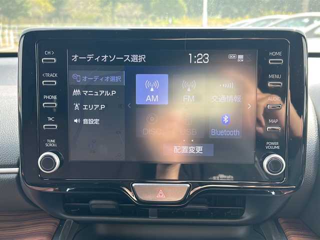 トヨタ ヤリスクロス ハイブリッド Z アドベンチャー 佐賀県 2023(令5)年 1.5万km ブラックマイカ 純正8インチディスプレイオーディオ/バックカメラ/プリクラッシュセーフティ/レーンディパーチャーアラート/オートハイビーム/アダプティブクルーズコントロール/ブラインドスポットモニター/クリアランスソナー/電動パーキングブレーキ/オートブレーキホールド/ハーフレザーシート/シートヒーター/パワーシート/ステアリングヒーター/ステアリングリモコン/ビルトインETC/プッシュスタート/スマートキー/LEDヘッドライト/フォグライト/純正アルミホイール