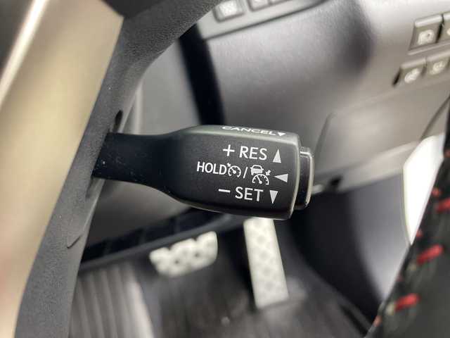 レクサス ＲＸ 450h Fスポーツ 鹿児島県 2019(令1)年 4.4万km ホワイトノーヴァガラスフレーク 純正ナビ/（CD/DVD/BT/フルセグTV）/サンルーフ/純正エアロ/パドルシフト/プリクラッシュセーフティ/レーンキープアシストパワーバックドア/レーダークルーズコントロール/ヘッドアップディスプレイ/ブラインドスポットモニター/パノラミックビューモニター/赤レザーシート/シートヒーター/シートベンチレーション/ETC2.0