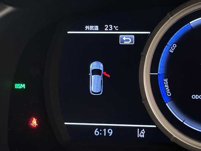 レクサス ＲＸ 450h Fスポーツ 鹿児島県 2019(令1)年 4.4万km ホワイトノーヴァガラスフレーク 純正ナビ/（CD/DVD/BT/フルセグTV）/サンルーフ/純正エアロ/パドルシフト/プリクラッシュセーフティ/レーンキープアシストパワーバックドア/レーダークルーズコントロール/ヘッドアップディスプレイ/ブラインドスポットモニター/パノラミックビューモニター/赤レザーシート/シートヒーター/シートベンチレーション/ETC2.0