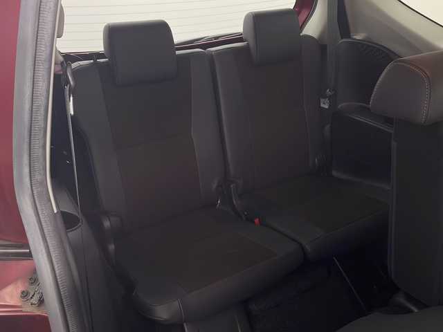 トヨタ シエンタ ハイブリッド 愛知県 2019(令1)年 6.2万km センシュアルレッドマイカ 禁煙車/社外ナビ/(AM/FM/DISC/SD/USB/BT/iPod/フルセグ)/ドライブレコーダー/ＥＴＣ/ステアリングスイッチ/ステアリングヒーター/革巻きステアリング/クルーズコントロール/シートヒーター（全席）/全方位カメラ/電動格納式ウィンカーミラー/衝突軽減システム/レーンキープアシスト/ＬＥＤオートライト/フォグランプ/フロアマット/純正ドアバイザー/純正15インチホイール/ハーフレザーシート/両側パワースライドドア/プッシュスタート/スマートキー/アイドリングストップ