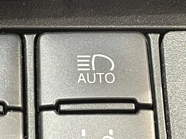 トヨタ シエンタ ハイブリッド ファンベースG 愛知県 2020(令2)年 4.5万km ブラックマイカ 純正ナビ/パノラミックビューモニター/両側パワースライドドア/衝突軽減ブレーキ/レーンキープアシスト/クリアランスソナー　　/クルーズコントロール/前後ドライブレコーダー/ビルトインETC /アクセサリーソケット/ＬＥＤヘッドライト/オートハイビーム/ISOFIX/純正フロアマット