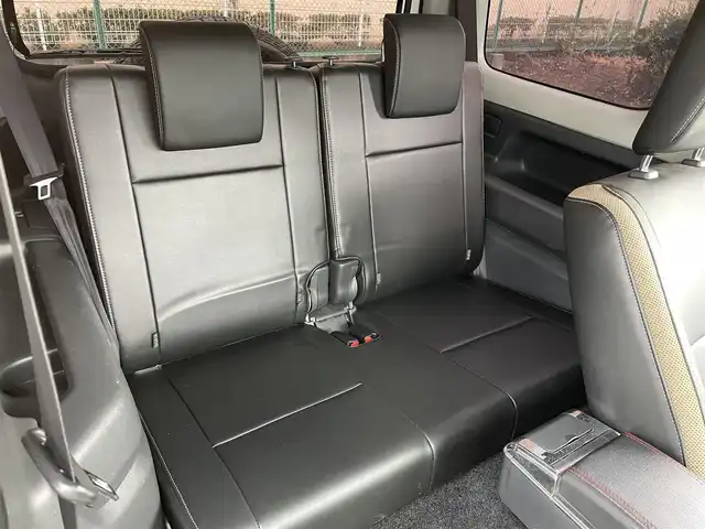 スズキ ジムニー ランドベンチャー 東京都 2015(平27)年 3.2万km パールホワイト ４ＷＤ　/５Ｆ　/純正ナビ　/フルセグＴＶ　/シートヒーター　/ミラー型前後ドラレコ　/合皮シート　/純正フロアマット　/ドアバイザー　/純正１６インチＡＷ　/Ｂｌｕｅｔｏｏｔｈ　/禁煙