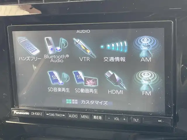 スズキ ジムニー ランドベンチャー 東京都 2015(平27)年 3.2万km パールホワイト ４ＷＤ　/５Ｆ　/純正ナビ　/フルセグＴＶ　/シートヒーター　/ミラー型前後ドラレコ　/合皮シート　/純正フロアマット　/ドアバイザー　/純正１６インチＡＷ　/Ｂｌｕｅｔｏｏｔｈ　/禁煙