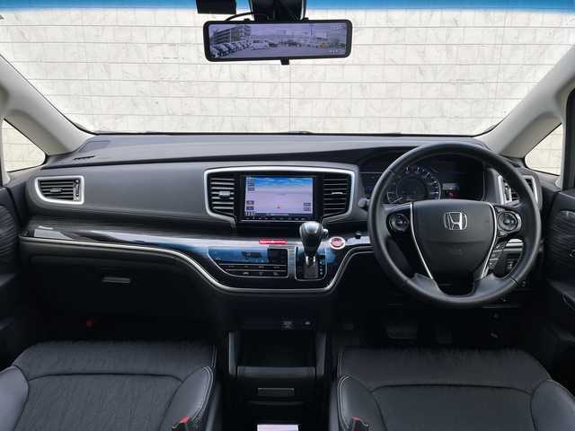 ホンダ オデッセイ ハイブリッド アブソルートセンシングEXパック 山口県 2017(平29)年 7万km ホワイトオーキッドパール ホンダセンシング/レーンキープアシスト/純正ナビ/CD/SD/DVD/BT/iPod/ブラインドスポットモニター/アクティブコーナーリングライト/パワーシート/ハーフレザーシート/バックカメラ/両側パワースライドドア/デジタルインナーミラー/前後ドライブレコーダー/純正フロアマット/電動格納ミラー