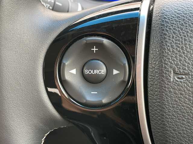 ホンダ オデッセイ ハイブリッド アブソルートセンシングEXパック 山口県 2017(平29)年 7万km ホワイトオーキッドパール ホンダセンシング/レーンキープアシスト/純正ナビ/CD/SD/DVD/BT/iPod/ブラインドスポットモニター/アクティブコーナーリングライト/パワーシート/ハーフレザーシート/バックカメラ/両側パワースライドドア/デジタルインナーミラー/前後ドライブレコーダー/純正フロアマット/電動格納ミラー