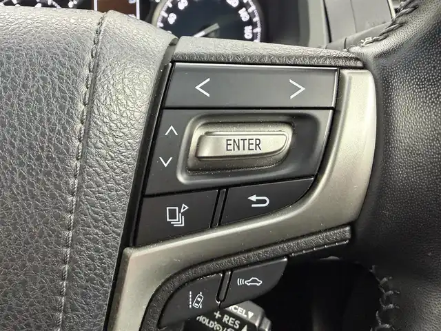 トヨタ ランドクルーザー プラド TX Lパッケージ 愛知県 2023(令5)年 1万km アティチュードブラックマイカ サンルーフ/純正9インチナビ/アラウンドビューモニター/トヨタセーフティセンス/衝突被害軽減システム/クルーズコントロール/ブラインドスポットモニター/横滑り防止装置/コーナーセンサー/レーンキープアシスト/オートライト/オートマチックハイビーム/LEDヘッドライト/LEDフォグランプ/パワーシート/シートヒーター/前後ドライブレコーダー/ETC2.0/ヘッドライトウォッシャー/純正フロアマット/純正AW/スペアタイヤ/プッシュスタート/スマートキー