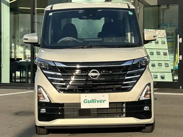 日産 ルークス HWS X プロパイロットED 愛媛県 2024(令6)年 0.2万km フローズンバニラパール 純正SDナビ（Bluetooth/フルセグTV）/アラウンドビューモニター/スマートルームミラー/プロパイロット/アダプティブクルーズコントロール/両側パワースライドドア/前後ドライブレコーダー/純正フロアマット/純正14インチアルミホイール/前後コーナーセンサー/LEDヘッドライト/フォグランプ/スマートキー