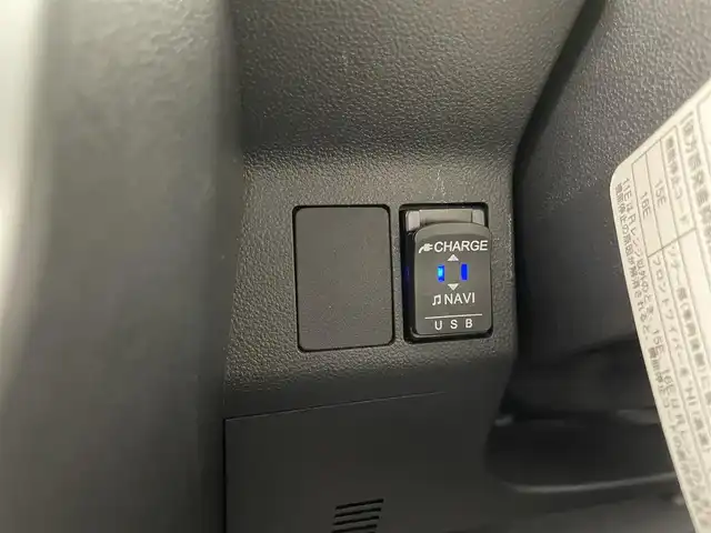 ダイハツ タント X VS SAⅢ 大分県 2019(令1)年 3.9万km レーザーブルークリスタルシャイン スマートアシスト/・衝突軽減ブレーキ/・車線逸脱警報/・オートハイビーム/純正ナビ/（フルセグ/CD/DVD/Bluetooth）/全方位カメラ/両側パワースライドドア/ETC/前後ドライブレコーダー/D席シートヒーター/ステアリングスイッチ/プッシュスタート・スマートキー/純正アルミホイール