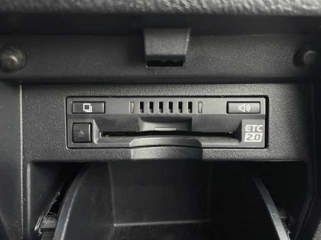 トヨタ ヴェルファイア Z Aエディション 岩手県 2019(平31)年 6.5万km ホワイトパールクリスタルシャイン 純正ナビ(CD/DVD/SD/USB/AUX/ラジオ/BT)/JBLプレミアムサウンド/パノラミックビューモニター/フルセグテレビ/両側パワースライドドア/デジタルインナーミラー/プリクラッシュセーフティ/レーントレーシングアシスト/レーダークルーズコントロール/ブラインドスポットモニター/オートマチックハイビーム/コーナーセンサー/前後ドライブレコーダー/ビルトインETC(2.0)/LEDヘッドライト/フォグランプ/助手席/2列目オットマン/純正18inアルミホイール/スマートキー/ステアリングスイッチ/電動格納ミラー/ウィンカーミラー/ドアバイザー