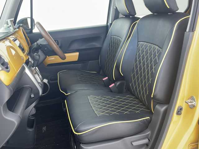 マツダ フレア クロスオーバー XS 沖縄県 2019(平31)年 5万km アクティブイエロー/ブラック2トーン 純正オーディオ(GCW315)/ＣＤ　/Ｂｌｕｅｔｏｏｔｈ　/プッシュスタート　/スマートキー　/ステアリングスイッチ　/アイドリングストップ　/電格ミラー　/合皮シートカバー　/シートヒーター　/純正フロアマット　/純正アルミホイール