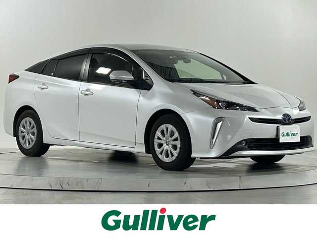 トヨタ プリウス SセーフティプラスⅡ 佐賀県 2022(令4)年 1.4万km プラチナホワイトパールマイカ 純正8インチナビ/フルセグTV/Bluetooth/ビルトインETC2.0/360°ドライブレコーダー/アラウンドビューモニター/レーダークルーズコントロール/ブラインドスポットモニター/車線逸脱防止装置/ロードサインアシスト/衝突被害軽減システム/LEDヘッドライト/オートライト/オートマチックハイビーム/フロアマット/ダブル＋サイドエアバッグ
