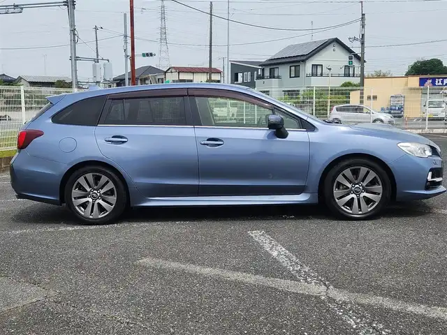 スバル レヴォーグ 1．6GT アイサイト プラウドED 秋田県 2015(平27)年 7.2万km スティールブルーグレーM 〇社外ナビ/〇フルセグTV/〇バックカメラ/〇ETC/〇4WD/〇ターボ/〇アイサイトVer3/〇プリクラッシュブレーキ/〇全車速追従機能付クルーズコントロール/〇ヒルホールド機能付電動パーキングブレーキ/〇LEDヘッドランプ/〇オートライト/〇フォグランプ/〇純正17インチアルミ/〇革巻きステアリング/〇パドルシフト/〇パワーシート（運転席）/〇USB電源/〇キーレスアクセス/〇禁煙車