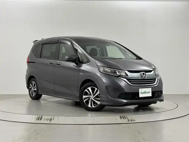 ホンダ フリード ハイブリット G ホンダセンシング 埼玉県 2017(平29)年 5.2万km モダンスティールM 衝突軽減ブレーキ/純正９インチナビVXM-175VFNi/(フルセグTV/CD/DVD/Bluetooth/SD/AM/FM)/・バックカメラ/両側パワースライドドア /アダプティブクルーズコントロール/車線維持支援システム/ハーフレザーシート /Cパッケージ/前後ドライブレコーダーDRV-MR740/ビルトインETC/オートLEDヘッドライト/純正１５インチアルミホイール