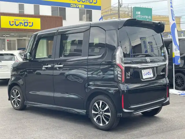 ホンダ Ｎ ＢＯＸ G L ホンダセンシング 埼玉県 2020(令2)年 9.9万km クリスタルブラックパール (株)IDOMが運営する【じしゃロン川越店】の自社ローン専用車両になります。こちらは現金またはオートローンご利用時の価格です。自社ローンご希望の方は別途その旨お申付け下さい/社外メモリーナビ　MDV-D707BT/フルセグ/Bluetooth/CD/DVD/AM/FM/バックカメラ/パワースライドドア/レーダークルーズコントロール/左右シートヒーター/LEDヘッドライト/フォグ/リアシェード/ハンドルカバー/ウインカーミラー/ステアリングリモコン/ETC/ドアバイザー/エアロ/スペアキー