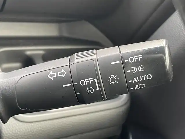 ホンダ Ｎ ＢＯＸ G L ホンダセンシング 埼玉県 2020(令2)年 9.9万km クリスタルブラックパール (株)IDOMが運営する【じしゃロン川越店】の自社ローン専用車両になります。こちらは現金またはオートローンご利用時の価格です。自社ローンご希望の方は別途その旨お申付け下さい/社外メモリーナビ　MDV-D707BT/フルセグ/Bluetooth/CD/DVD/AM/FM/バックカメラ/パワースライドドア/レーダークルーズコントロール/左右シートヒーター/LEDヘッドライト/フォグ/リアシェード/ハンドルカバー/ウインカーミラー/ステアリングリモコン/ETC/ドアバイザー/エアロ/スペアキー
