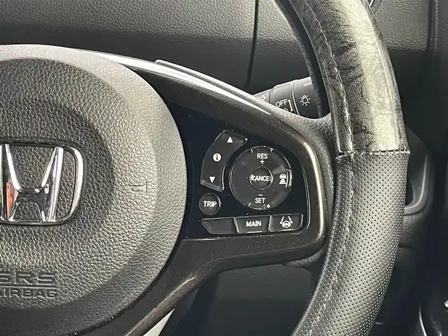 ホンダ Ｎ ＢＯＸ G L ホンダセンシング 埼玉県 2020(令2)年 9.9万km クリスタルブラックパール (株)IDOMが運営する【じしゃロン川越店】の自社ローン専用車両になります。こちらは現金またはオートローンご利用時の価格です。自社ローンご希望の方は別途その旨お申付け下さい/社外メモリーナビ　MDV-D707BT/フルセグ/Bluetooth/CD/DVD/AM/FM/バックカメラ/パワースライドドア/レーダークルーズコントロール/左右シートヒーター/LEDヘッドライト/フォグ/リアシェード/ハンドルカバー/ウインカーミラー/ステアリングリモコン/ETC/ドアバイザー/エアロ/スペアキー