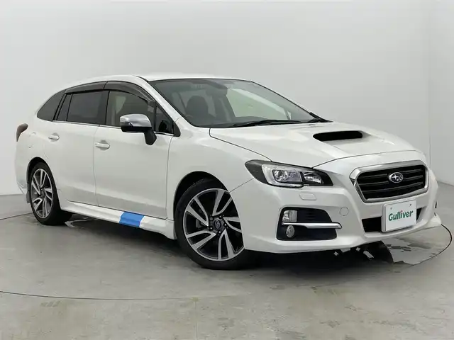 スバル レヴォーグ 1．6GT－S アイサイト 富山県 2015(平27)年 3.5万km パール 4WD/純正ナビ(AM/FM/CD/BT)/フルセグTV/車外カメラ(バック、サイド)/レーダークルーズコントロール/レーンキープアシスト/衝突軽減ブレーキ/ダウンヒルアシストコントロール/アイドリングストップ/ブラインドスポットモニター/電子パーキングブレーキ/ETC/LEDヘッドライト/パドルシフト/革巻きステアリング/純正フロアマット/前席パワーシート/純正AW/プッシュスタート/取扱説明書/保証書
