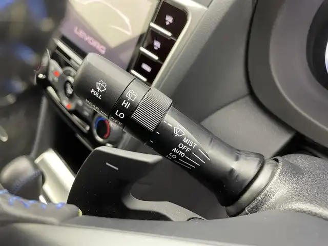 スバル レヴォーグ 1．6GT－S アイサイト 富山県 2015(平27)年 3.5万km パール 4WD/純正ナビ(AM/FM/CD/BT)/フルセグTV/車外カメラ(バック、サイド)/レーダークルーズコントロール/レーンキープアシスト/衝突軽減ブレーキ/ダウンヒルアシストコントロール/アイドリングストップ/ブラインドスポットモニター/電子パーキングブレーキ/ETC/LEDヘッドライト/パドルシフト/革巻きステアリング/純正フロアマット/前席パワーシート/純正AW/プッシュスタート/取扱説明書/保証書