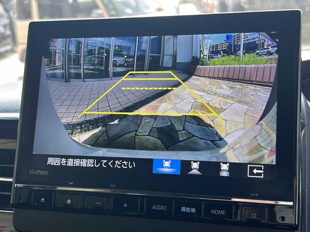 ホンダ Ｎ ＢＯＸ カスタム L 静岡県 2023(令5)年 1.5万km プラチナホワイトパール 純正9インチメモリナビ/・CD/・DVD/・フルセグTV/・Bluetooth/・USB/・AM/・FM/主要装備/・片側パワスラ/・衝突軽減/・レーンキープ/・追従クルコン/・コーナーセンサー後方/・バックカメラ/・ETC/・シートヒーターD+N席/・電動パーキングブレーキ/・純正フロアマット/・社外ドラレコ前後/・LEDオートライト/・オートハイビーム/・フォグランプ
