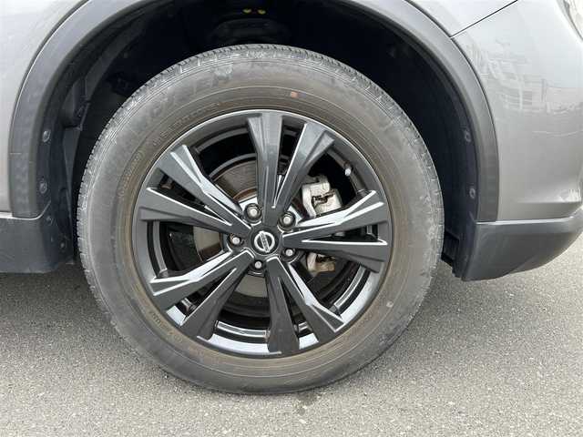 日産 エクストレイル 20Xi 静岡県 2020(令2)年 2.9万km ダークメタルグレー エマージェンシーブレーキ/純正９型ＳＤナビ/ＤＶＤ再/フルセグＴＶ/全周囲カメラ/前後ドラレコ/ＥＴＣ/プロパイロット/前後席シートヒーター/カプロンシート/デジタルミラー/電動リアゲート/スペアタイヤ/純正１８ＡＷ