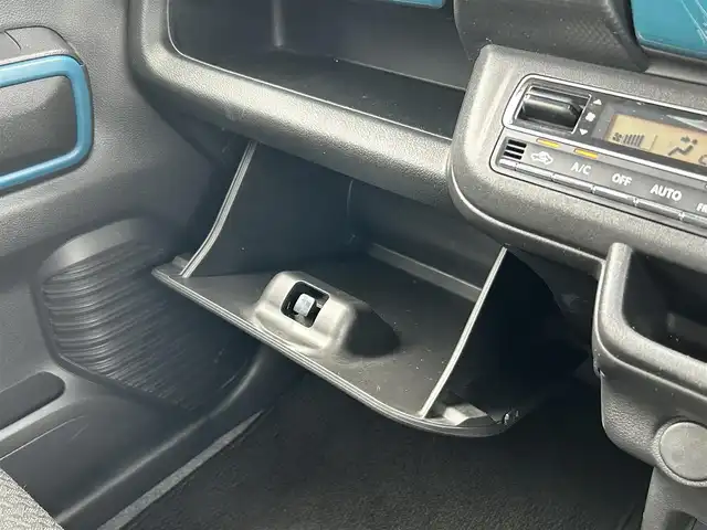 スズキ ハスラー HYBRID X ターボ 栃木県 2020(令2)年 6.8万km デニムブルー ガンメタリック 2トーン スズキセーフティサポート/・デュアルカメラブレーキサポート/・後退時ブレーキサポート/社外オーディオ/・Bluetooth/・CD/USB/パーキングセンサー/D/N席シートヒーター/革巻きステアリング/パドルシフト/LEDヘッドライト/フォグランプ/オートライト/スマートキー/プッシュスタートアイドリングストップ/純正15インチアルミホイール/純正フロアマット/ドアバイザー/横滑り防止システム/電格ウィンカーミラー