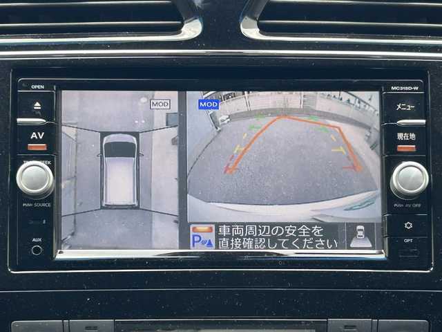 日産 セレナ HWS S HV Vセレ +SeftyⅡ 滋賀県 2016(平28)年 4.6万km ブリリアントホワイトパール ガソリン/2WD/CVT/ワンオーナー/純正ディーラーナビ（MC315D-W）/(AM/FM/CD/DVD/BT/USB/VTR/AUX/フルセグTV)/フリップダウンモニター/アラウンドビューモニター/コーナーセンサー/両側パワースライドドア/衝突軽減ブレーキ/レーントレーシングアシスト/ビルトインETC/ドライブレコーダー/オートライト/クルーズコントロール/革巻きステアリング/ステアリングスイッチ/純正フロアマット/ドアバイザー/電格ウインカーミラー