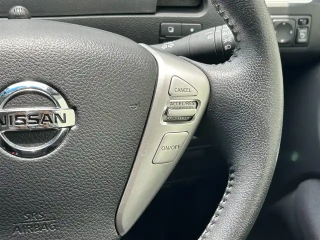 日産 セレナ HWS S HV Vセレ +SeftyⅡ 滋賀県 2016(平28)年 4.6万km ブリリアントホワイトパール ガソリン/2WD/CVT/ワンオーナー/純正ディーラーナビ（MC315D-W）/(AM/FM/CD/DVD/BT/USB/VTR/AUX/フルセグTV)/フリップダウンモニター/アラウンドビューモニター/コーナーセンサー/両側パワースライドドア/衝突軽減ブレーキ/レーントレーシングアシスト/ビルトインETC/ドライブレコーダー/オートライト/クルーズコントロール/革巻きステアリング/ステアリングスイッチ/純正フロアマット/ドアバイザー/電格ウインカーミラー