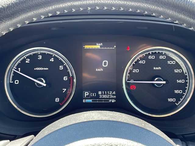 スバル フォレスター プレミアム 長野県 2018(平30)年 3.4万km クリスタルホワイトP 純正8インチディーラーOPナビ/【NR-MZ300-BIN-F】/（CD/DVD/フルセグTV/BT）/バックカメラ/サイドカメラ/パワーシート（D・N席）/メモリー機能付シート/シートヒーター（前・後席）/デジタルインナーミラー/アイドリングストップ/ブラインドスポットモニター/ビルトインETC/全車速追従式クルーズコントロール/ドライブレコーダー/革巻きステアリング/ステアリングスイッチ/パドルシフト/ステアリングヒーター/電動パーキングブレーキ/パワーバックドア/オートライト/スマートキー/Pスタート/電動格納ミラー/純正18インチAW/純正フロアマット
