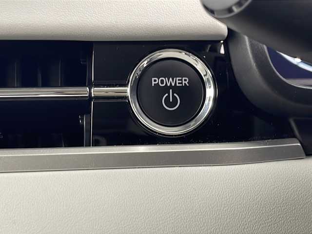 三菱 アウトランダー ＰＨＥＶ P 埼玉県 2023(令5)年 1.7万km ホワイトダイヤモンド 純正ディズプレイオーディオナビ/プレミアムサウンドBOSE/ワイヤレス充電器/ヘッドアップディスプレイ/ブラインドスポットモニター/電動リアゲート/レーダークルーズコントロール/サンルーフ/シートヒーター/パワーシート/４WD