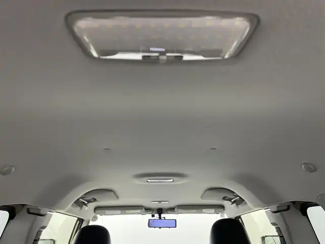 トヨタ ＦＪクルーザー 群馬県 2014(平26)年 8.6万km ベージュ/ホワイト ナビ　フルセグ　Ｂｌｕｅｔｏｏｔｈ　バックカメラ　前後ドライブレコーダー　ＥＴＣ　純正フロアマット　フロントフォグランプ　ＬＥＤヘッドライト　純正アルミホイール１７インチ　コーナーセンサー　禁煙車