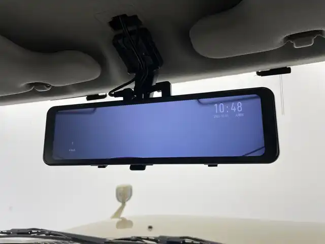 トヨタ ＦＪクルーザー 群馬県 2014(平26)年 8.6万km ベージュ/ホワイト ナビ　フルセグ　Ｂｌｕｅｔｏｏｔｈ　バックカメラ　前後ドライブレコーダー　ＥＴＣ　純正フロアマット　フロントフォグランプ　ＬＥＤヘッドライト　純正アルミホイール１７インチ　コーナーセンサー　禁煙車