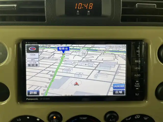 トヨタ ＦＪクルーザー 群馬県 2014(平26)年 8.6万km ベージュ/ホワイト ナビ　フルセグ　Ｂｌｕｅｔｏｏｔｈ　バックカメラ　前後ドライブレコーダー　ＥＴＣ　純正フロアマット　フロントフォグランプ　ＬＥＤヘッドライト　純正アルミホイール１７インチ　コーナーセンサー　禁煙車