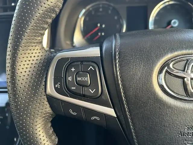 トヨタ ハリアー プレミアム スタイルモーヴ 愛知県 2015(平27)年 8.4万km スパークリングブラックパールクリスタルシャイン /パノラマルーフ//ALPINEナビ//フルセグTV//AM/FM/CD/DVD/SD/TV/BT//バックカメラ//ビルトインETC//フロントドライブレコーダー//レーダークルーズコントロール//横滑り防止装置//レーンアシスト//プリクラッシュセーフティ//電動リアゲート//インテリジェントクリアランスソナー//アイドリングストップ//ステアスイッチ//パワーシート(D/N)//シートヒーター(D/N)//メモリーシート(D)//オートリトラミラー//純正LEDオートライト//オートハイビーム//フロントフォグランプ//純正１８インチアルミホイール//純正ドアバイザー//純正フロアマット//ISOFIX//イモビライザー//社外レーダー//ダブル/サイド/カーテンエアバッグ//スマートキー//スペアキー１本//取扱説明書//ナビ取扱説明書//保証書//記録簿(H28/H29/R1)