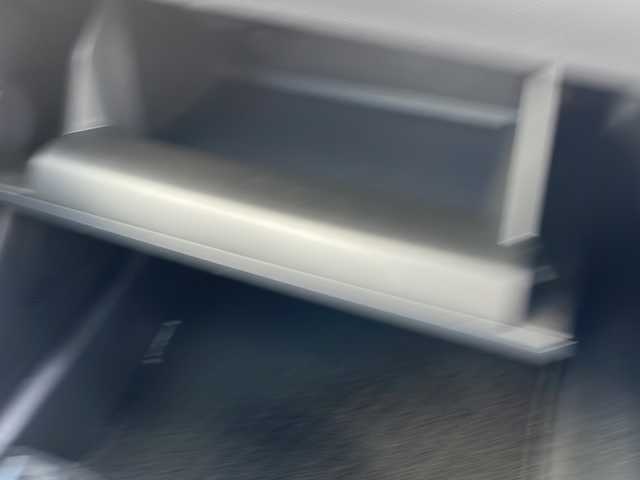トヨタ カローラ クロス ハイブリッド Z 山口県 2024(令6)年 1.1万km プラチナホワイトパールマイカ 禁煙車/ワンオーナー/スマートキー/プッシュスタート/ETC2.0/全方位カメラ/純正HDDナビ/(DTV/BT/USB/ラジオ)/電子パーキングブレーキ/パワーバックドア/シートヒーター/D席パワーシート/パーキングアシスト/レーダークルーズコントロール/オートライト/オートエアコン/純正アルミホイール/純正フロアマット/保証書/取扱説明書