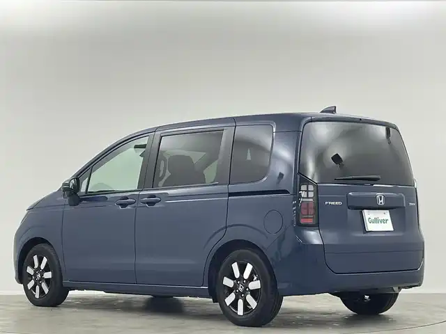 ホンダ フリード ハイブリット e:HEV AIR EX 埼玉県 2025(令7)年 0.1千km 青 登録済未使用車 両側パワースライドドア ブラインドスポットモニター シートヒーター ハーフレザーシート レーダークルーズコントロール コーナーセンサー 衝突軽減システム 純正LEDヘッドライト