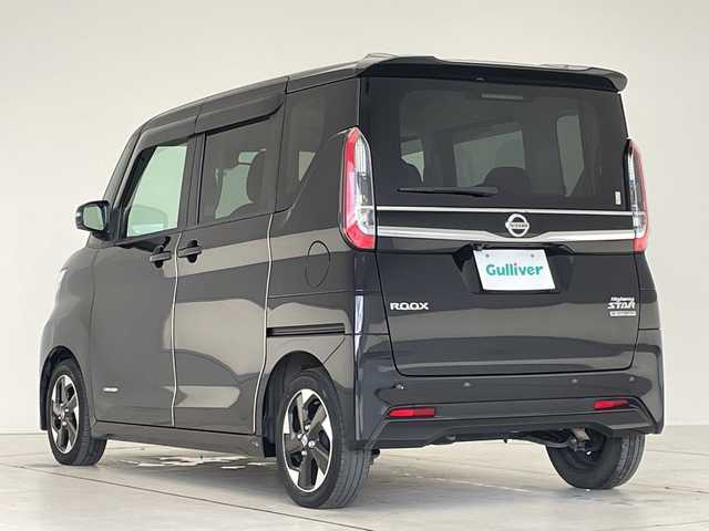 日産 ルークス ハイウェイスター X 愛知県 2022(令4)年 4.1万km ブラック 純正9型ナビ/全方位カメラ/片側パワースライド/バックカメラ/コーナーセンサー/純正アルミホイール/LEDヘッドライト/ハンズフリースライドドア/オートライト/ドライブレコーダー/ETC/衝突軽減システム/フルセグ/CD DVD/Bluetooth/ステアリングスイッチ/スマートキー/プッシュスタート