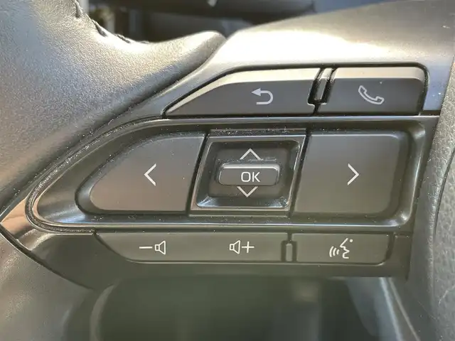 トヨタ アクア G 山口県 2021(令3)年 4.1万km プラチナホワイトパールマイカ 純正ディスプレイオーディオ/（ナビあり）/BT/ETC/LEDライト/コーナーセンサー/レーンアシスト/衝突軽減ブレ―キ/バックカメラ/クルーズコントロール/電動格納ミラー/純正フロアマット