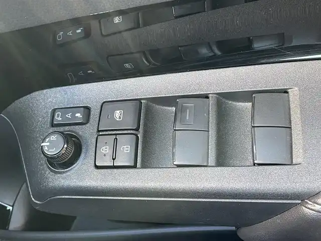 トヨタ アクア G 山口県 2021(令3)年 4.1万km プラチナホワイトパールマイカ 純正ディスプレイオーディオ/（ナビあり）/BT/ETC/LEDライト/コーナーセンサー/レーンアシスト/衝突軽減ブレ―キ/バックカメラ/クルーズコントロール/電動格納ミラー/純正フロアマット