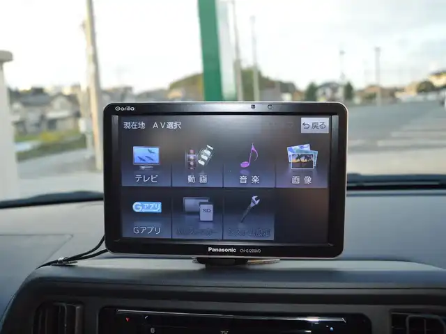 トヨタ パッソ X 栃木県 2023(令5)年 1.4万km ブライトシルバーM ワンオーナー/スマートアシスト/(衝突警報機能/衝突回避支援ブレーキ機能/誤発進抑制制御機能/車線逸脱警報/先行車発進お知らせ機能/オートハイビーム)/坂道発進補助機能/社外ポータブルナビ/(ワンセグ/AM/FM)/社外オーディオ/(CD/BT)/ビルトインETC/コーナーセンサー/オートライト/スマートスペアキー/取扱説明書