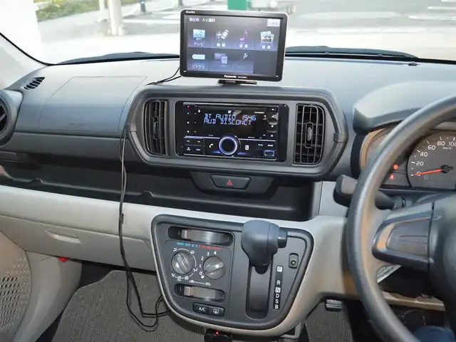 トヨタ パッソ X 栃木県 2023(令5)年 1.4万km ブライトシルバーM ワンオーナー/スマートアシスト/(衝突警報機能/衝突回避支援ブレーキ機能/誤発進抑制制御機能/車線逸脱警報/先行車発進お知らせ機能/オートハイビーム)/坂道発進補助機能/社外ポータブルナビ/(ワンセグ/AM/FM)/社外オーディオ/(CD/BT)/ビルトインETC/コーナーセンサー/オートライト/スマートスペアキー/取扱説明書