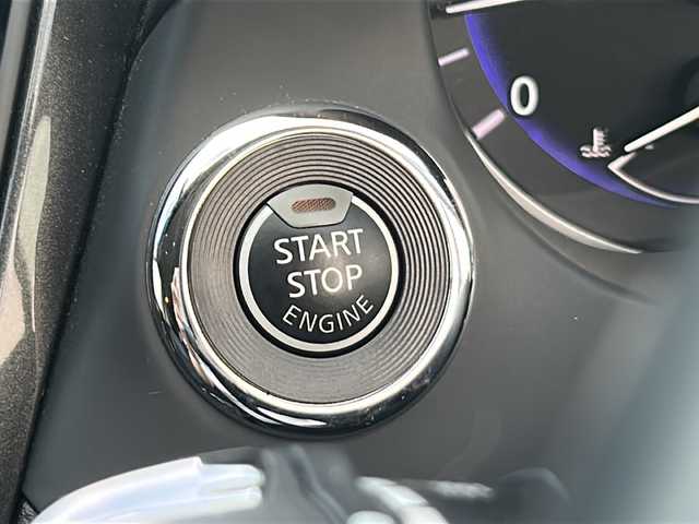 日産 スカイライン 200GT－t 茨城県 2014(平26)年 3.8万km ダークメタルグレー ビーグルダイナミクスコントロール/純正ナビ/　　BT/CD/DVD/ワンセグ/バックカメラ/ドライブレコーダー付デジタルインナーミラー(駐車監視録画付)/インテリジェントクルーズコントロール/パワーシート/ハーフレザーシート/純正17インチアルミホイール/LEDオートライト/アイドリングストップ/スマートキー/ETC