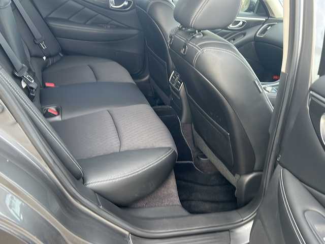 日産 スカイライン 200GT－t 茨城県 2014(平26)年 3.8万km ダークメタルグレー ビーグルダイナミクスコントロール/純正ナビ/　　BT/CD/DVD/ワンセグ/バックカメラ/ドライブレコーダー付デジタルインナーミラー(駐車監視録画付)/インテリジェントクルーズコントロール/パワーシート/ハーフレザーシート/純正17インチアルミホイール/LEDオートライト/アイドリングストップ/スマートキー/ETC