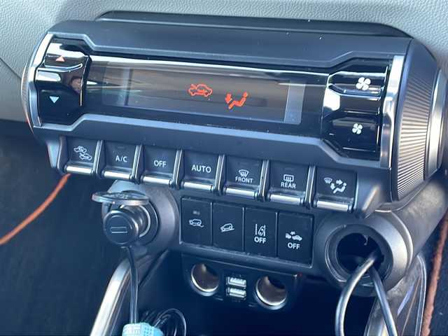 スズキ イグニス ハイブリッド MZ 徳島県 2016(平28)年 10.6万km ネオンブルーM 社外8型ナビ　AVIC-RL99/（BT/フルセグ/DISC/USB/HDMI）/バックカメラ/D/N席シートヒーター/LEDヘッドライト/純正16インチアルミホイール/ETC/クルーズコントロール/純正フロアマット/ヒルディセントコントロール/オートライト/プッシュスタート/スマートキー/スペアキー/グリップコントロールスイッチ