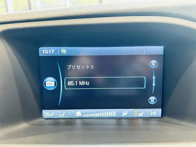 ボルボ Ｖ６０ T4 Rデザイン 大阪府 2014(平26)年 5.6万km 黒 シティセーフティ/ACC/BLIS/純正ナビ/TV/バックカメラ/クリアランスソナー/パドルシフト/ETC/ドラレコ/レーダー探知機/スマートキー/ルーフレール/黒革/パワーシート/Dシートメモリ/シートヒーター/純正18インチAW/HIDヘッドライト