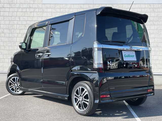 ホンダ Ｎ ＢＯＸ ＋ 栃木県 2013(平25)年 5.3万km クリスタルブラックパール ＴＶ視聴可ナビ/Ｂｌｕｅｔｏｏｔｈ/バックカメラ/パドルシフト/クルーズコントロール/両側パワースライドドア/オートエアコン/ＥＴＣ/純正フロアマット/オートライト/ＡＢＳ/横滑り防止機能/ＬＥＤ