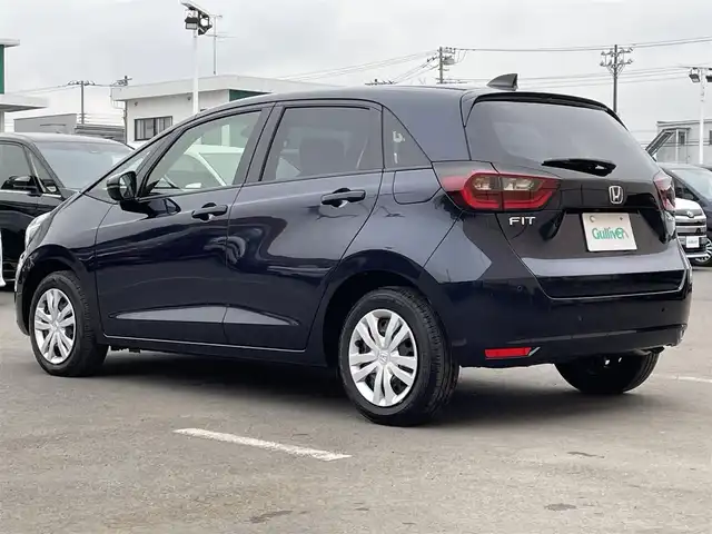 ホンダ フィット e:HEVホーム 東京都 2024(令6)年 0.2万km ミッドナイトブルービームM 純正９型ＳＤナビ＆フルセグ　/ホンダセンシング　/・パーキングセンサーシステム　/・アダプティブクルーズコントロール　/・衝突軽減ブレーキ　/・路外逸脱警報システム　/・歩行者事故低ステアリング/・標識認識機能/・先行車発進お知らせ機能/・路外逸脱警報/・車線維持支援システム/・トラフィックジャムアシスト/・オートハイビーム/ＬＥＤヘッドライト　/ビルトインETC/プッシュエンジンスタート/純正フロアマット/保証書＆取説/Wエアバック＆ABS
